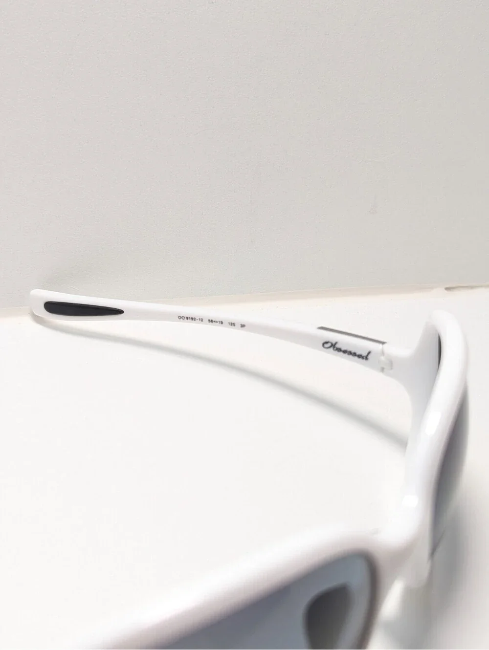 Oakley Obsessed Casual Gray UV White Oversized Square Women’s Fashion Sunglasses